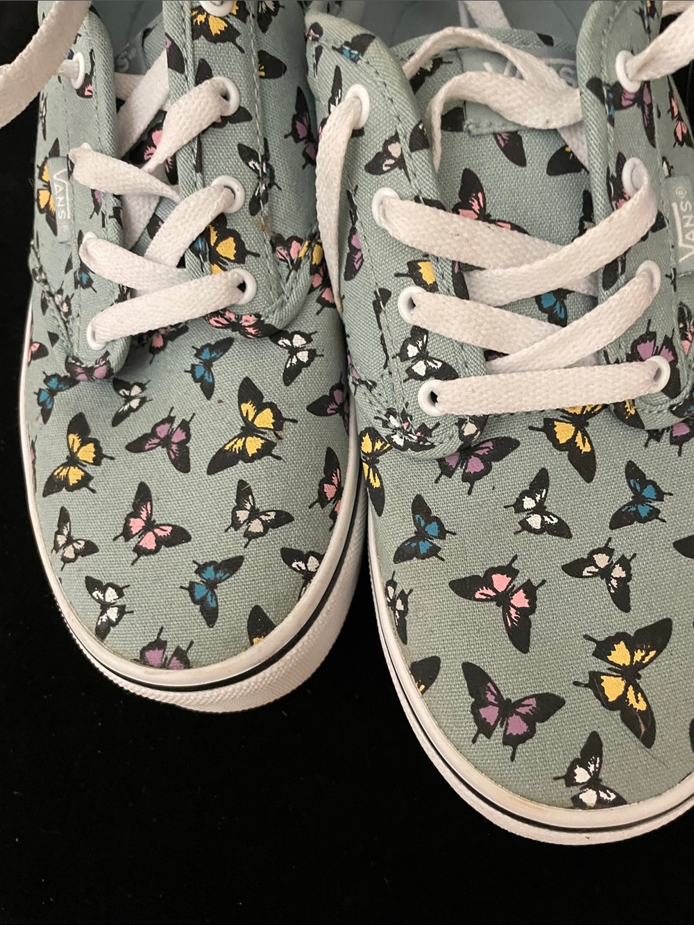 Girl’s VANS EUC Light Blue Butterfly Canvas Sneakers. Sz 6 - Picture 5 of 8